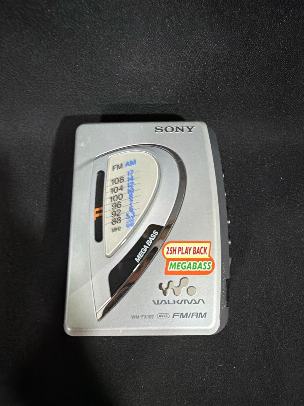 Sony Walkman WM-FX197 Cassette Player & AM/FM Radio Works Great. Tested